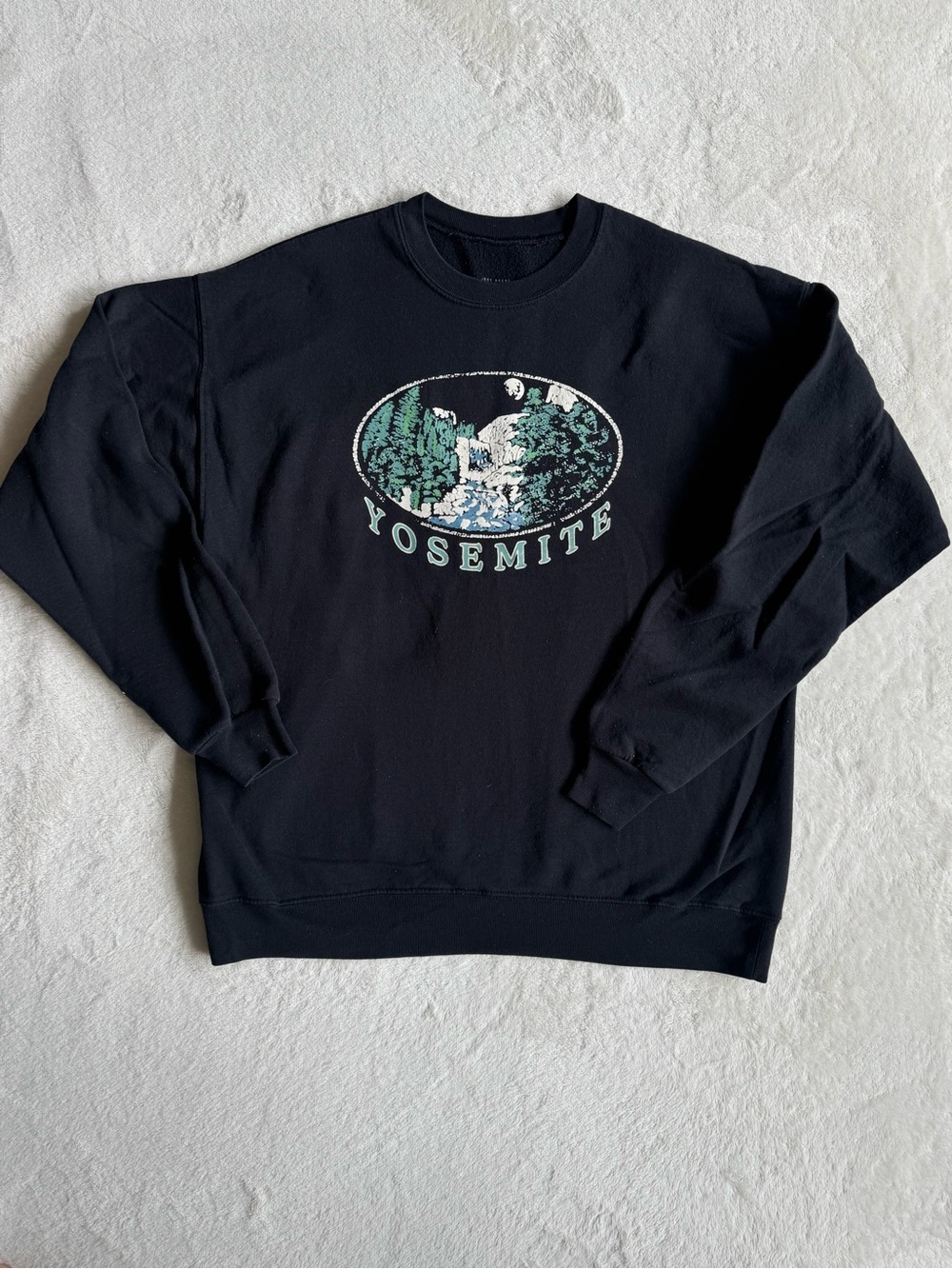 Yosemite National Park Half Dome Graphic Crewneck Sweatshirt L Black